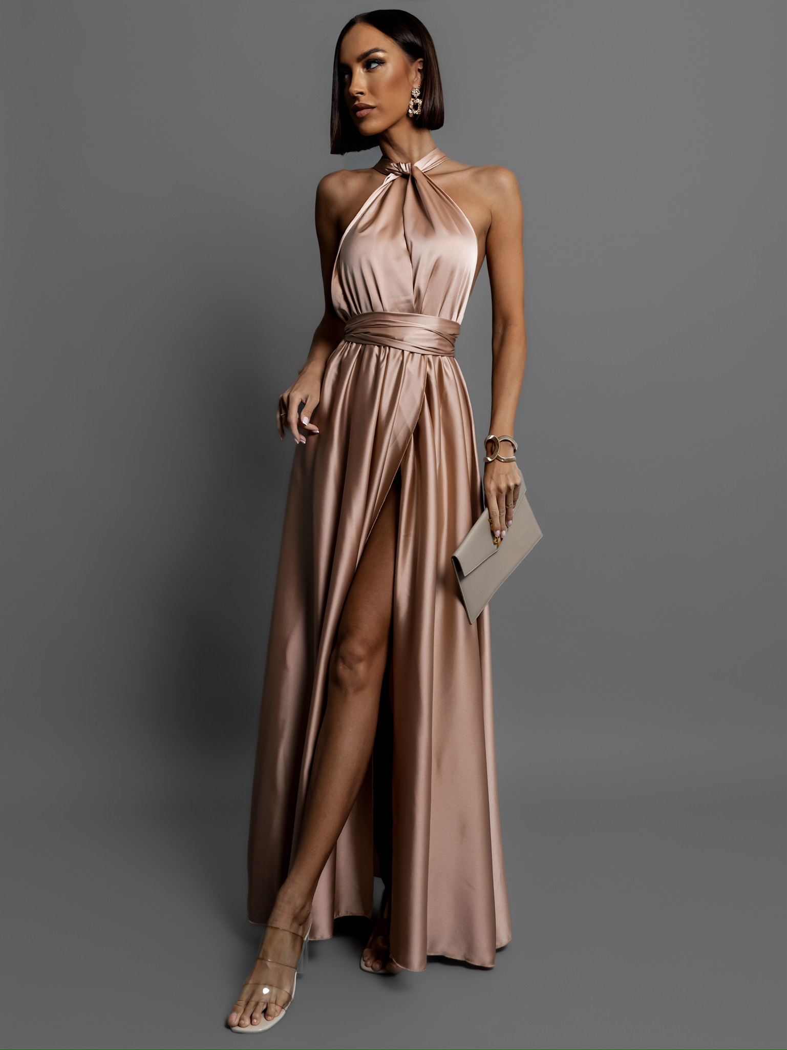 Zlaté lesklé šaty VALERDI s variabilním vázáním a rozparkem Velikost: ONESIZE