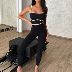 Černá sportovní podprsenka VOMITA na ramínka Velikost: M