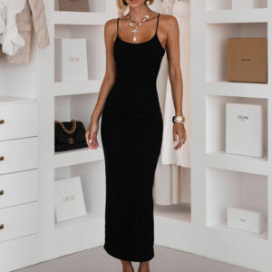 Černé dlouhé šaty SLOMYX se špagetovými ramínky Velikost: ONESIZE