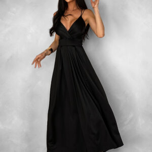 Černé elegantní dlouhé šaty SAURANA s rozparkem Velikost: ONESIZE