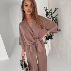 Hnědý kalhotový elegantní komplet TRYVEX s košilí Velikost: ONESIZE