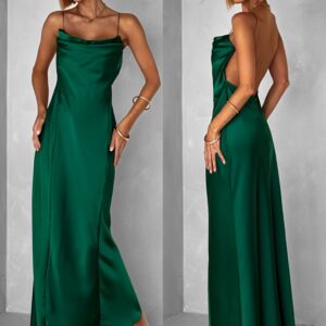 Smaragdové dlouhé saténové šaty UNUTA s odhalenými zády Velikost: ONESIZE