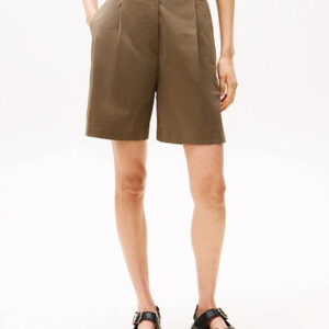 Tommy Hilfiger dámské khaki šortky WW0WW44764 40