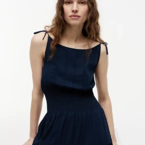 Tommy Hilfiger dámské tmavě modré šaty WW0WW51052C1G L