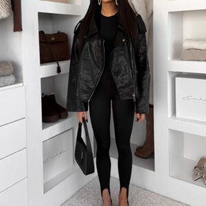 Černá koženková oversize krátká bunda DRAVINO Velikost: ONESIZE