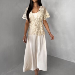 Krémové elegantní šaty GOTHIC s krajkovým topem Velikost: M/L