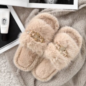 Krémové huňaté domácí pantofle SOFTIES s ozdobou Velikost: 40-41