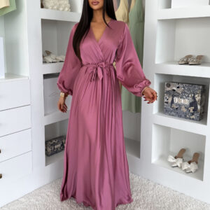 Malinové saténové elegantní šaty WOMAN s dlouhým rukávem Velikost: ONESIZE