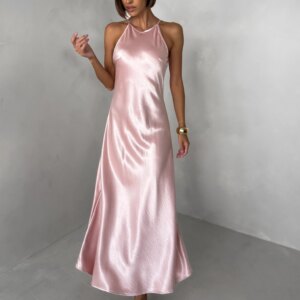 Světle růžové elegantní společenské šaty HYDRIS Velikost: M/L