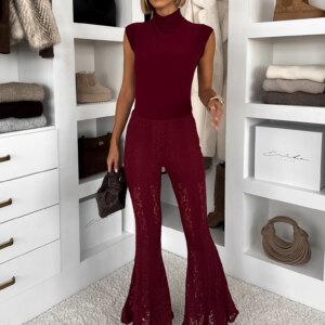 Vínové krajkové elegantní kalhoty FYNORIA Velikost: M/L